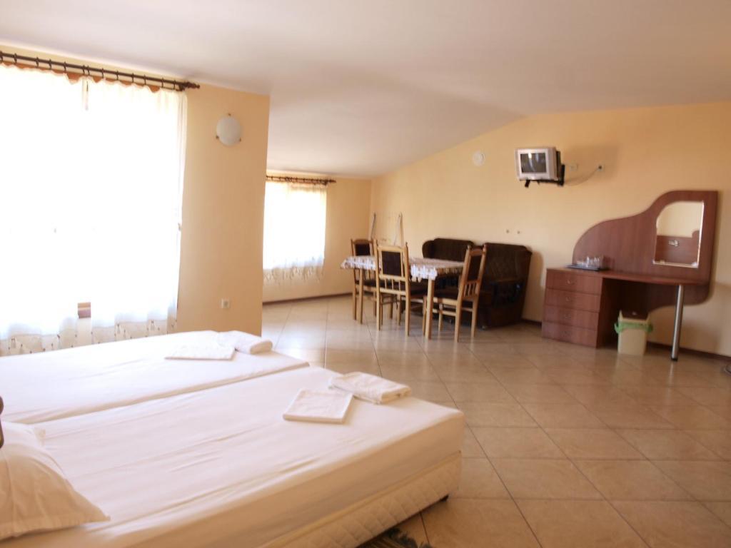 Guestrooms Hema Sozopol Værelse billede